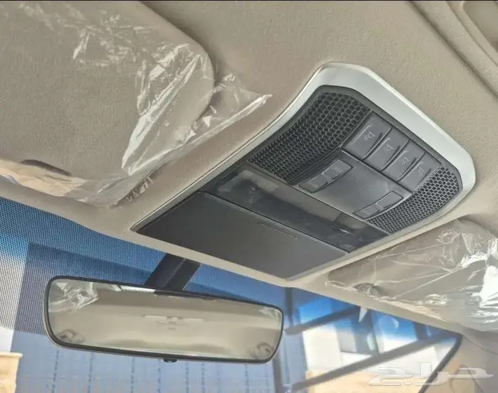 لاندكروزر 2023 GXR 4 مخزن للبيع 1800 كيلو فقط 20