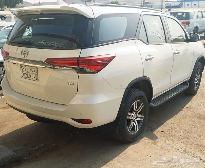 تويوتا فورتشنر 1