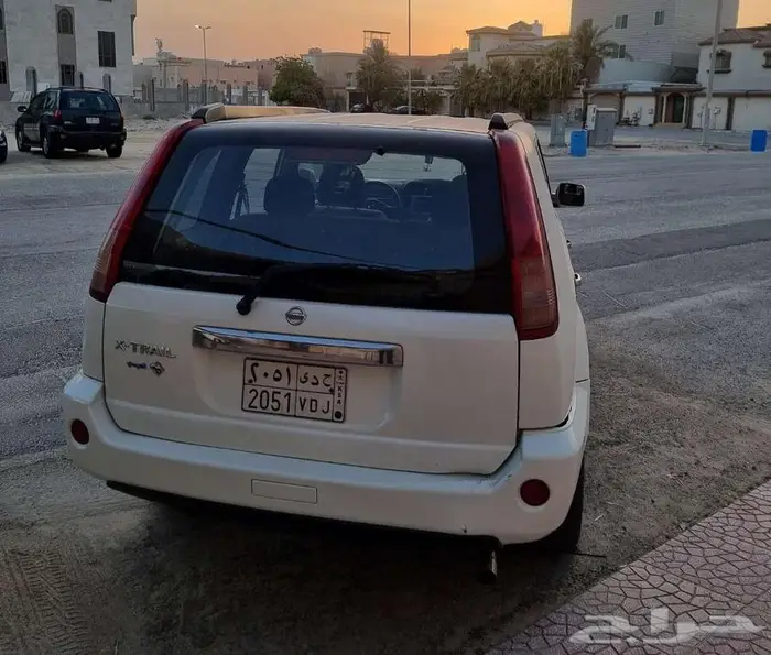 نيسان اكس تريل موديل 2014 3