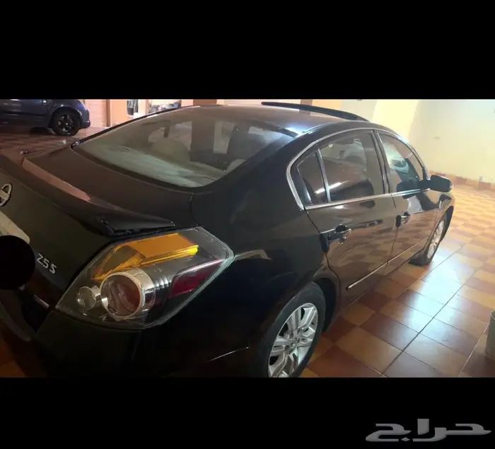 نيسان التيما 2010 نظيفة 4