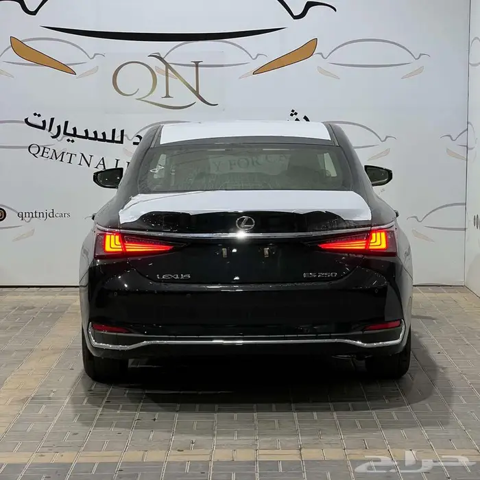 عرض_الاقساط_لكزس_ES250_بنزين_تماتيك_2025 3