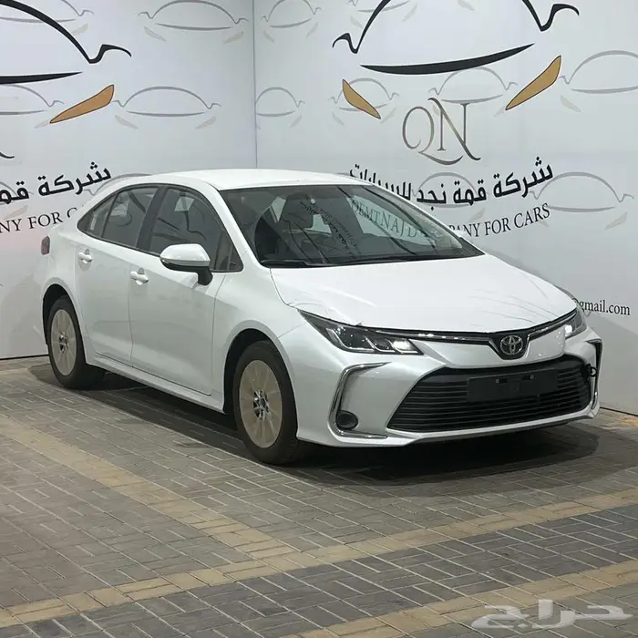 تويوتا كورولا XLi استاندر م2.0 مطور بنزين تماتيك بريمي 2025 0