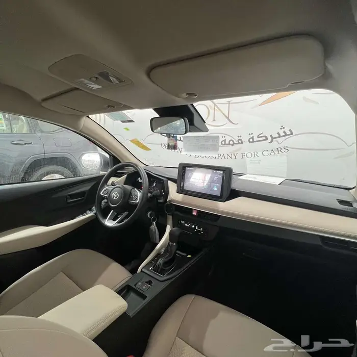 تويوتا يارس Y بلس نص فل بنزين تماتيك سعودي 2026 8