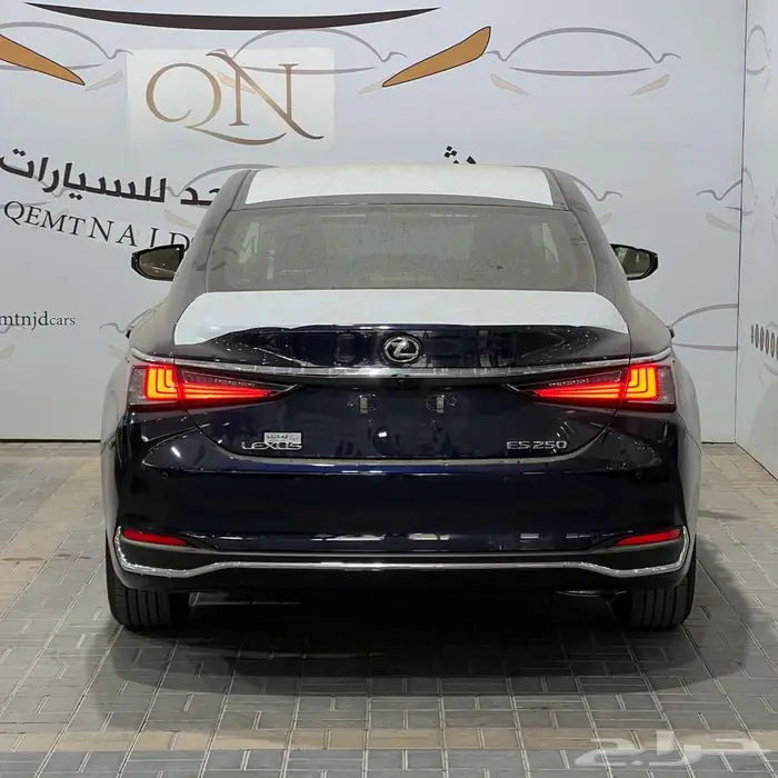 لكزس ES250 بنزين تماتيك سعودي 2025 3