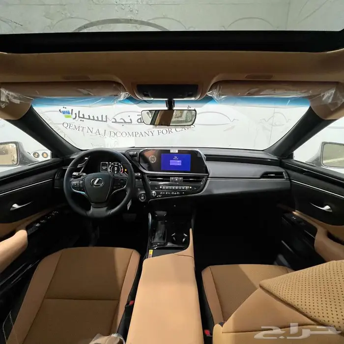 لكزس ES250 بنزين تماتيك سعودي 2025 6