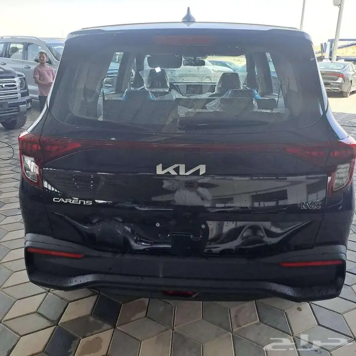 كيا كارينز استاندر - 2025 - kia carenz عررروض سفنز 7