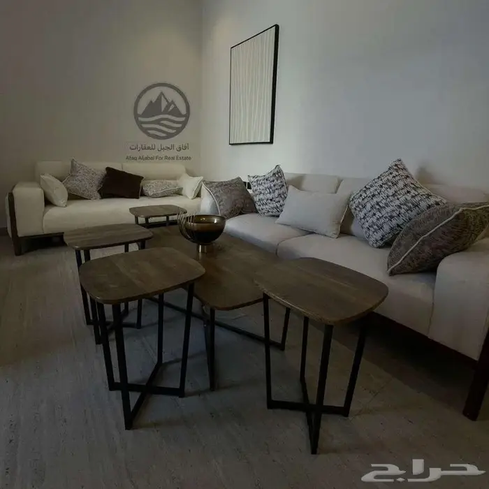للإيجار   استراحة فاخرة مؤثثة بالكامل - حي الخير 5