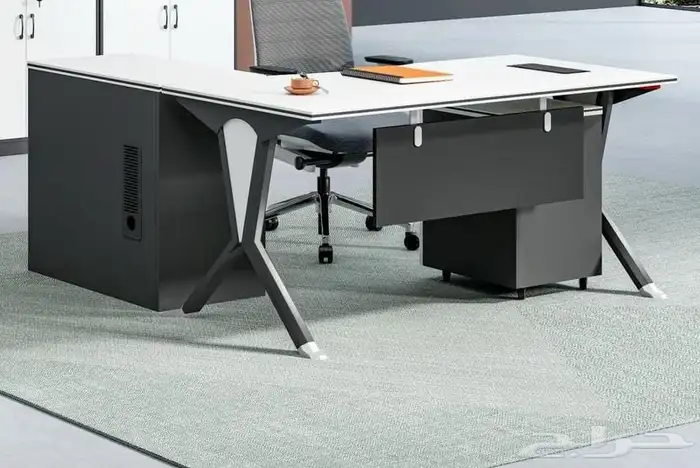 متوفر عندنا مكاتب 9