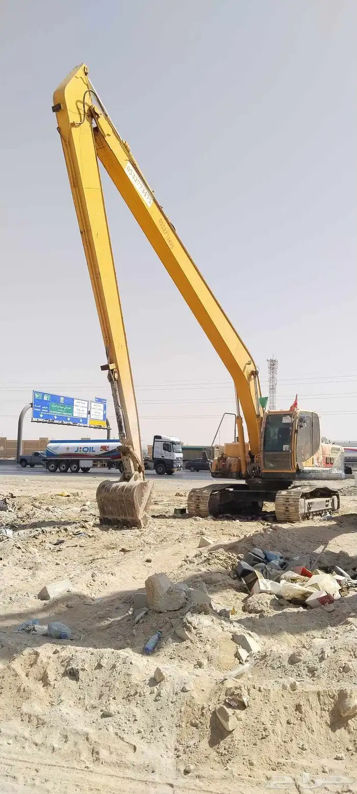 بوكلين ذراع طويل للايجار اليومي والشهري 0