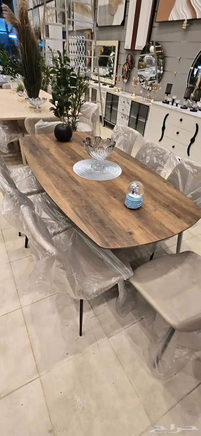 طاولة طعام مع كرسي كامل كرتون 7