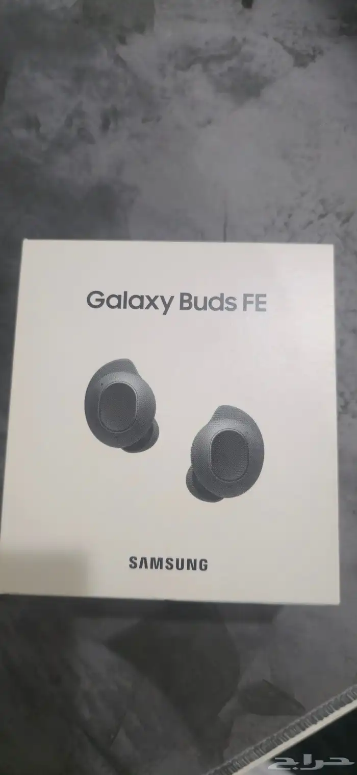 سماعة سامسونج galaxy buds fe مع كامل اغراضها 0