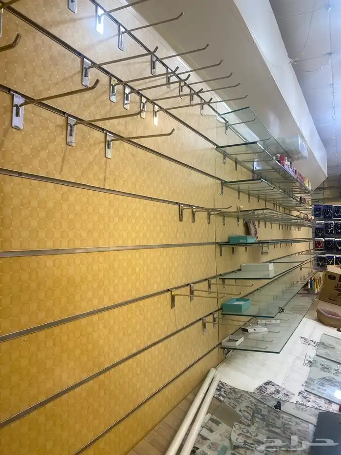 اثاث محل تجاري في الاحساء 4