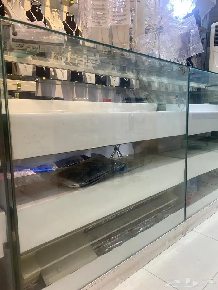 اثاث محل تجاري في الاحساء 5