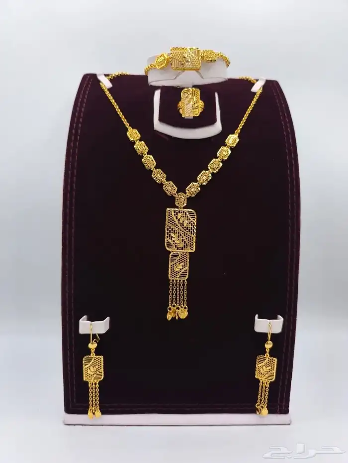 أطقم بديل الذهب عيار 21 1