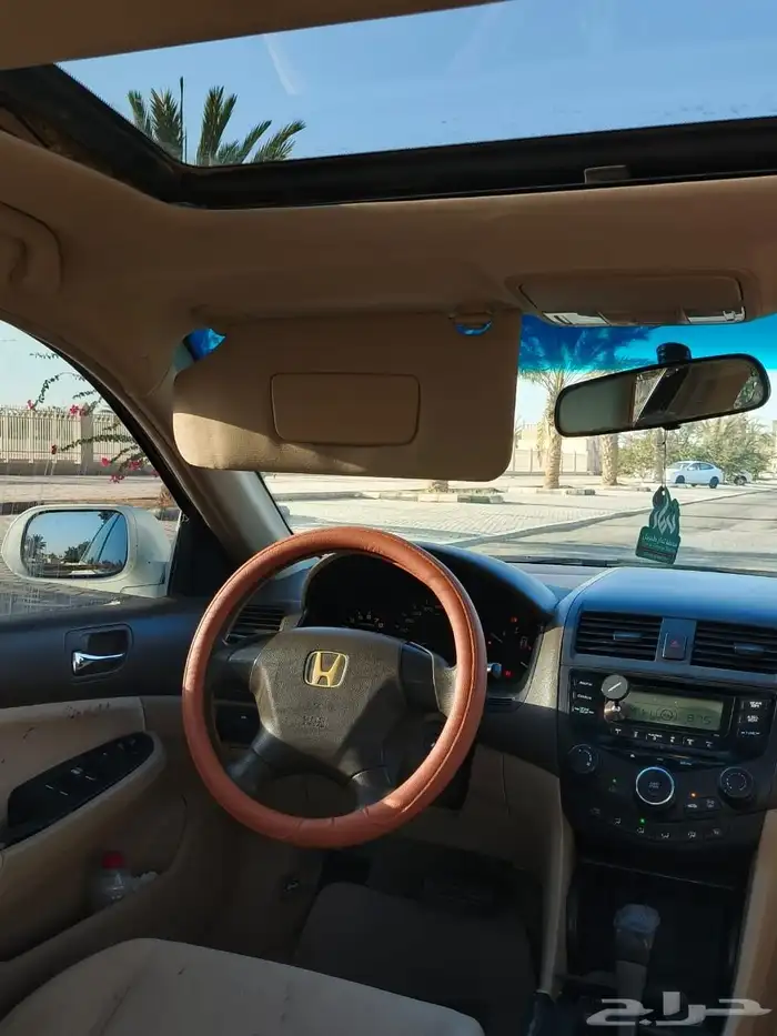 اكورد موديل 2007 4