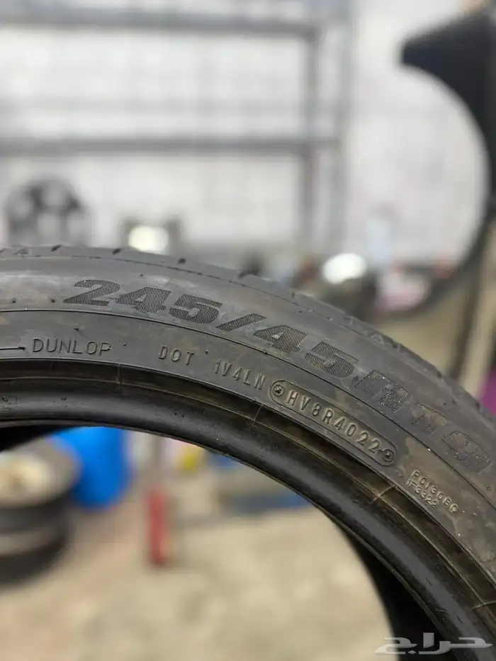 طقم كفرات دنلوب ياباني مقاس خلفي275 40 19مقاس امامي245 45 19 3