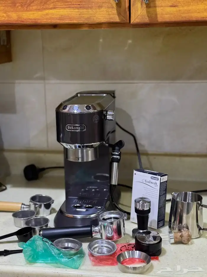 الة صنع القهوة ديلونجي 4