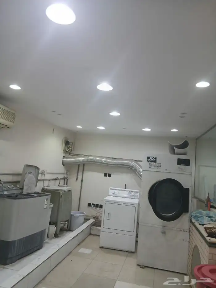 يوجد مغسلة ملابس للبيع 5