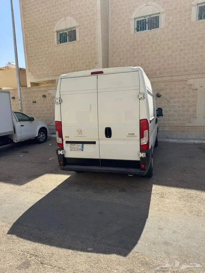 سيارة بيجو بوكسر 2021 6