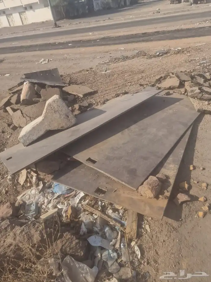 مشايات عبور مشاه بالتيات حديد 4
