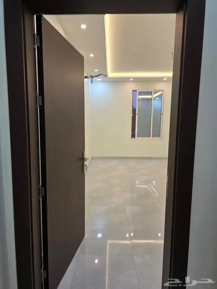 شقه 4 غرف بحي الرياض جديده (تواصل واتساب) 6