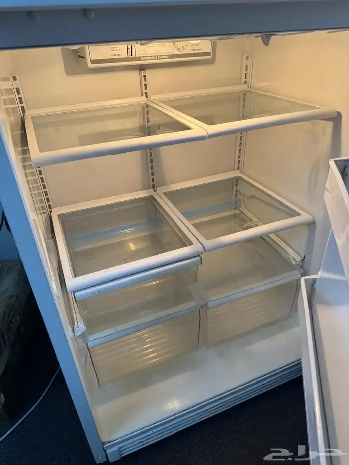 ثلاجة كبيرة جدا 0