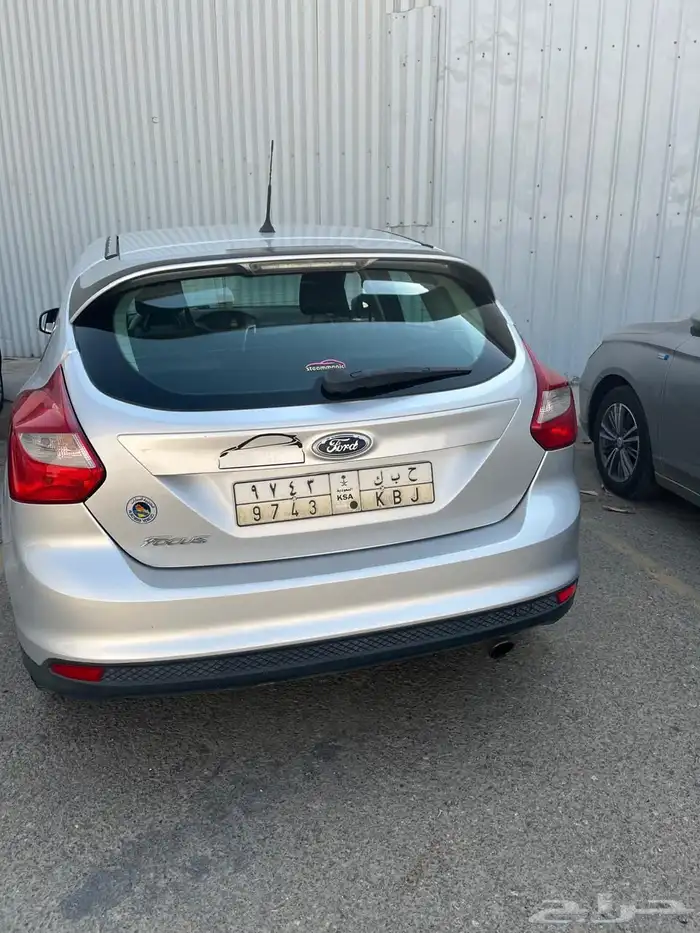 فورد فوكس 2013 نظيفه 5