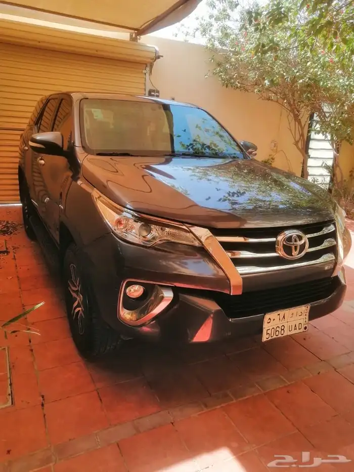 جيب تايوتا فورتشنر Gx-2017 0