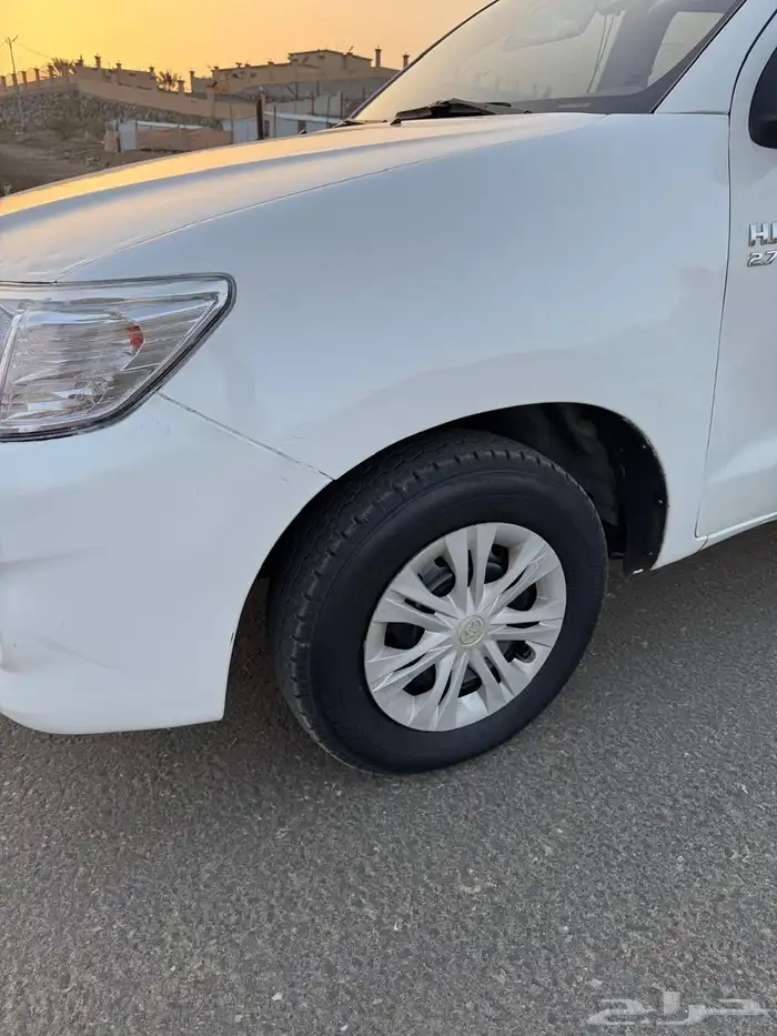 هايلكس 2012 وكالة 9