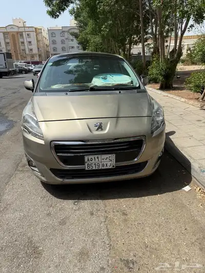 بيجو 5008 فل كامل  موديل 2015 عداد100 000 .للبيع للجادين فق index