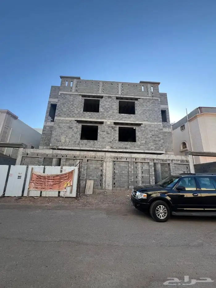 فيلا للبيع في المدينه المنورة موقع جدا مميز (عظم) 0