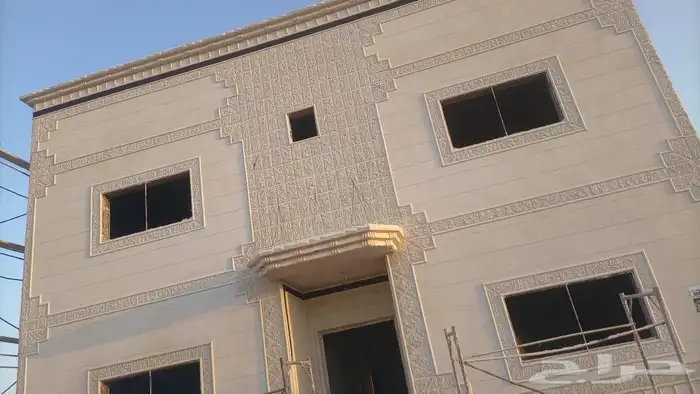 ديكورات خارجيه لياسه ملونه بديل الحجر والبويا 6