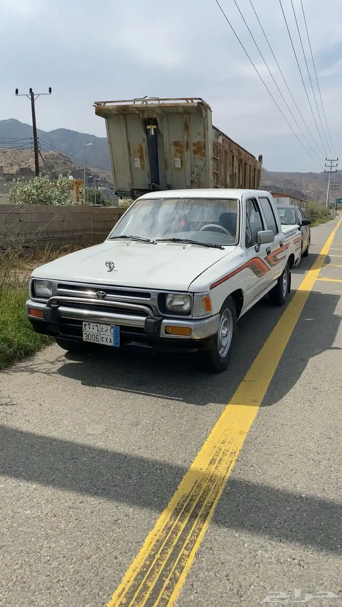 هايلكس 1994 GL على السوووم 2