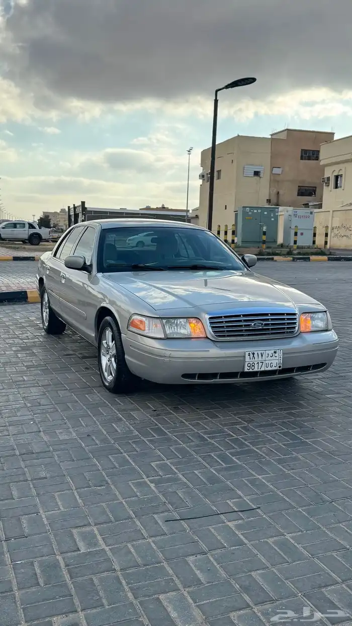 فورد فكتوريا 2006 مطور شخصي اللون سمني بدي بلد مجدد ومفحوص 3