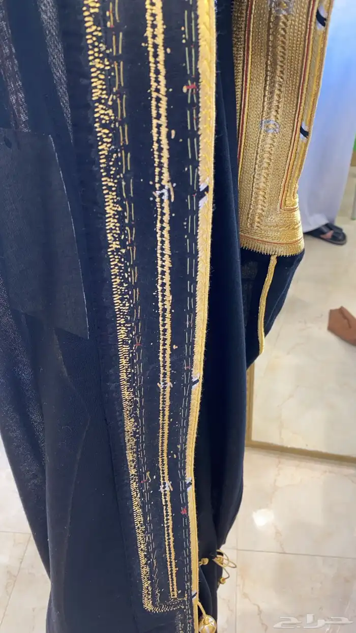 مشالح وبشوت فاخرة وصناديق ملكية 21