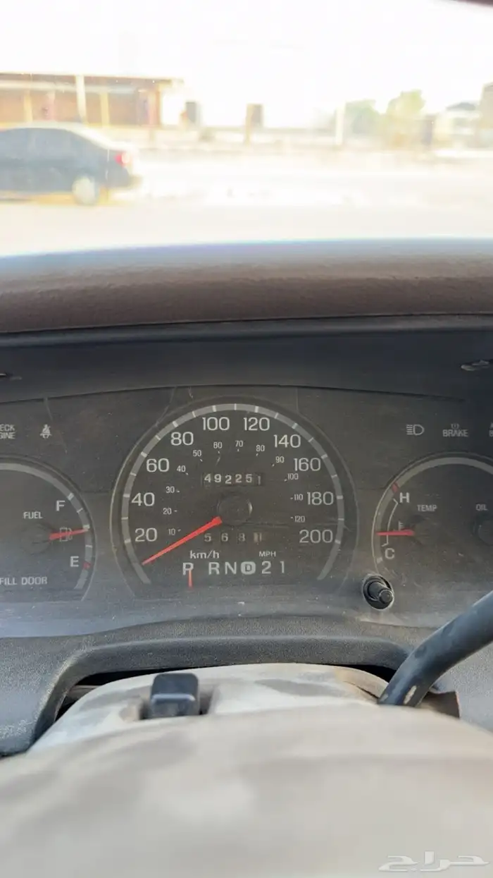 فورد فكتوريا 2002 2