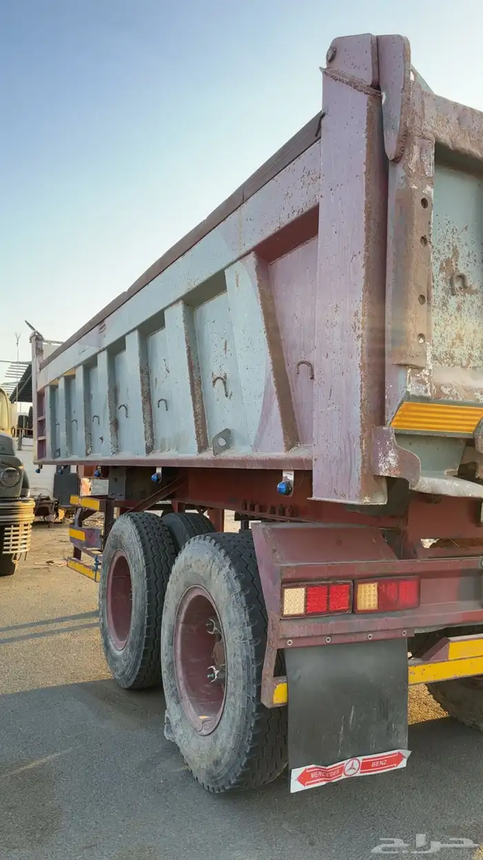 صندوق قلاب نضيف للبيع 2