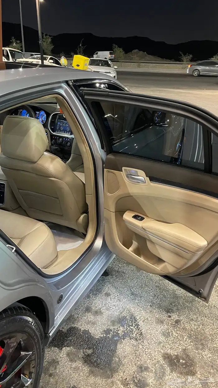 كلايسلر 2014 5.7 للبيع او البدل 29