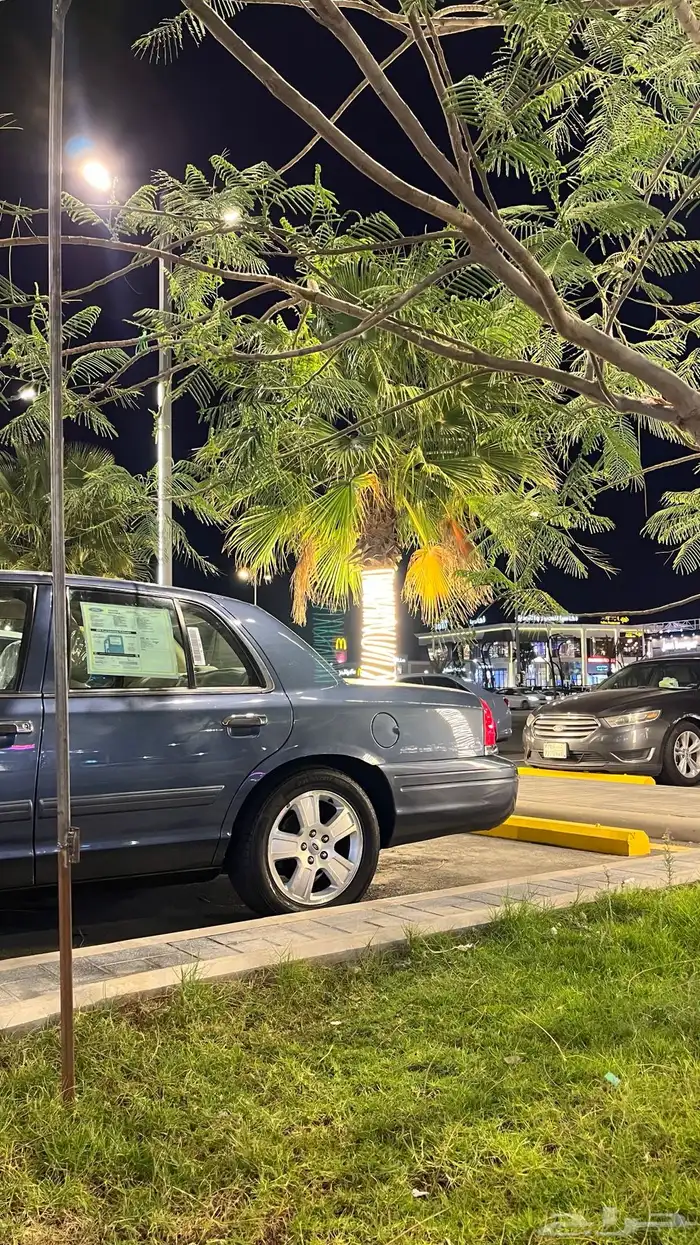 فورد فكتوريا 2011 0