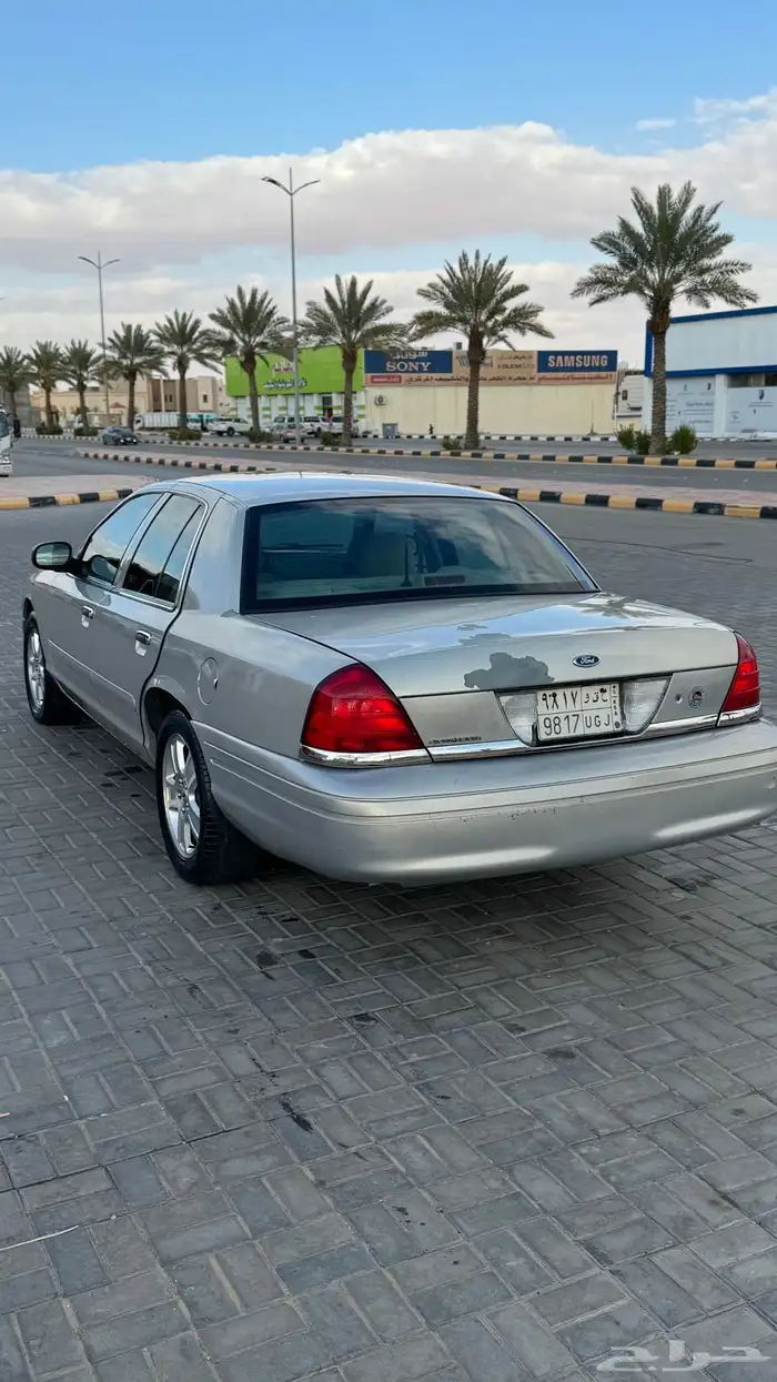 فورد فكتوريا 2006 مطور شخصي اللون سمني بدي بلد مجدد ومفحوص 9