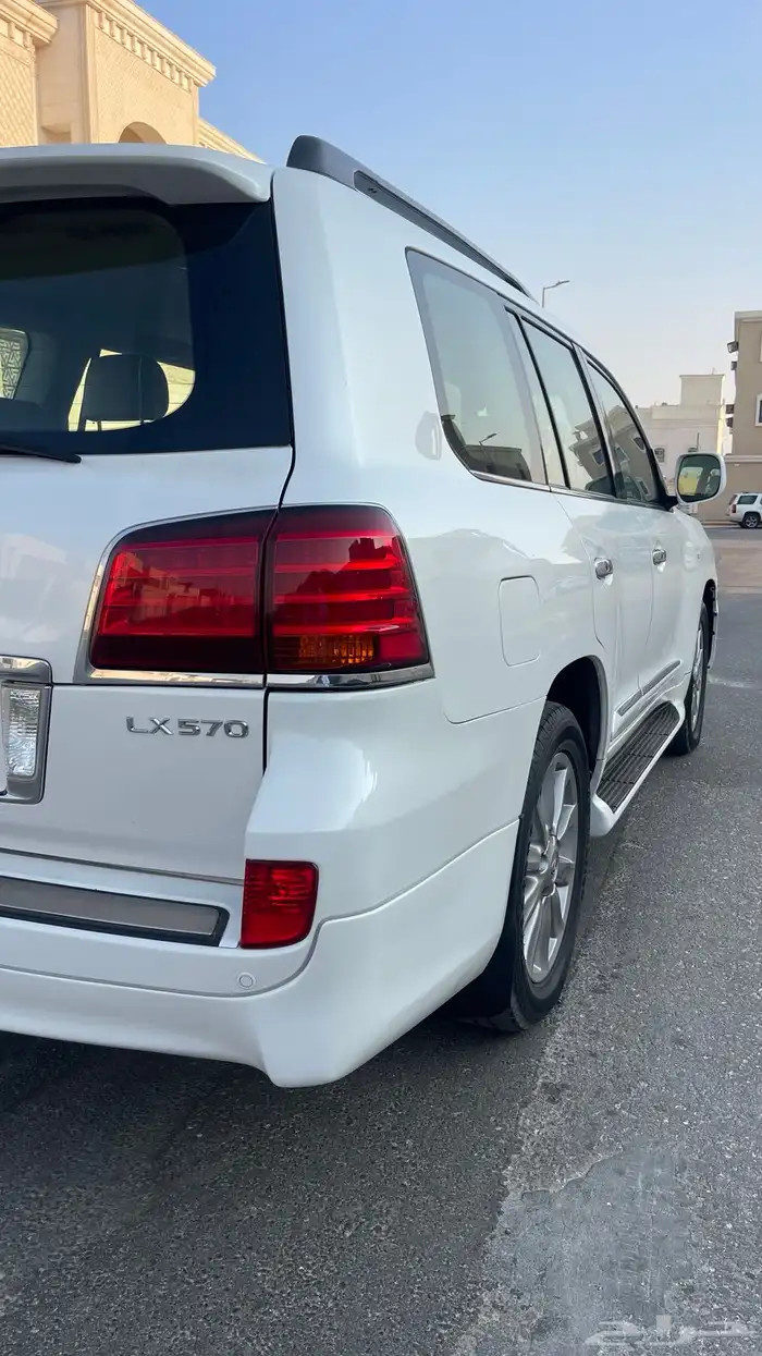 للبيع لكزس 2010 فل DD 10