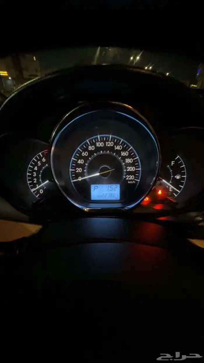 يارس 2015 ابيض للبيع 10
