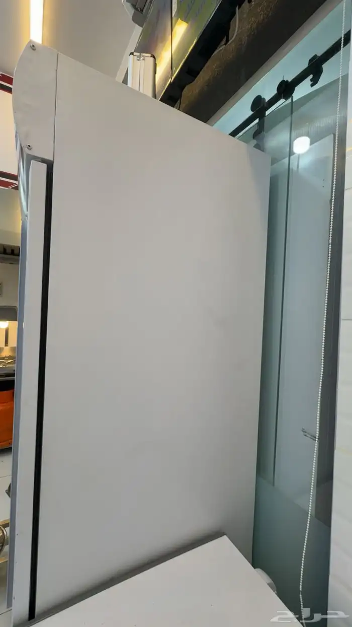 ثلاجه بابين مظلله 1