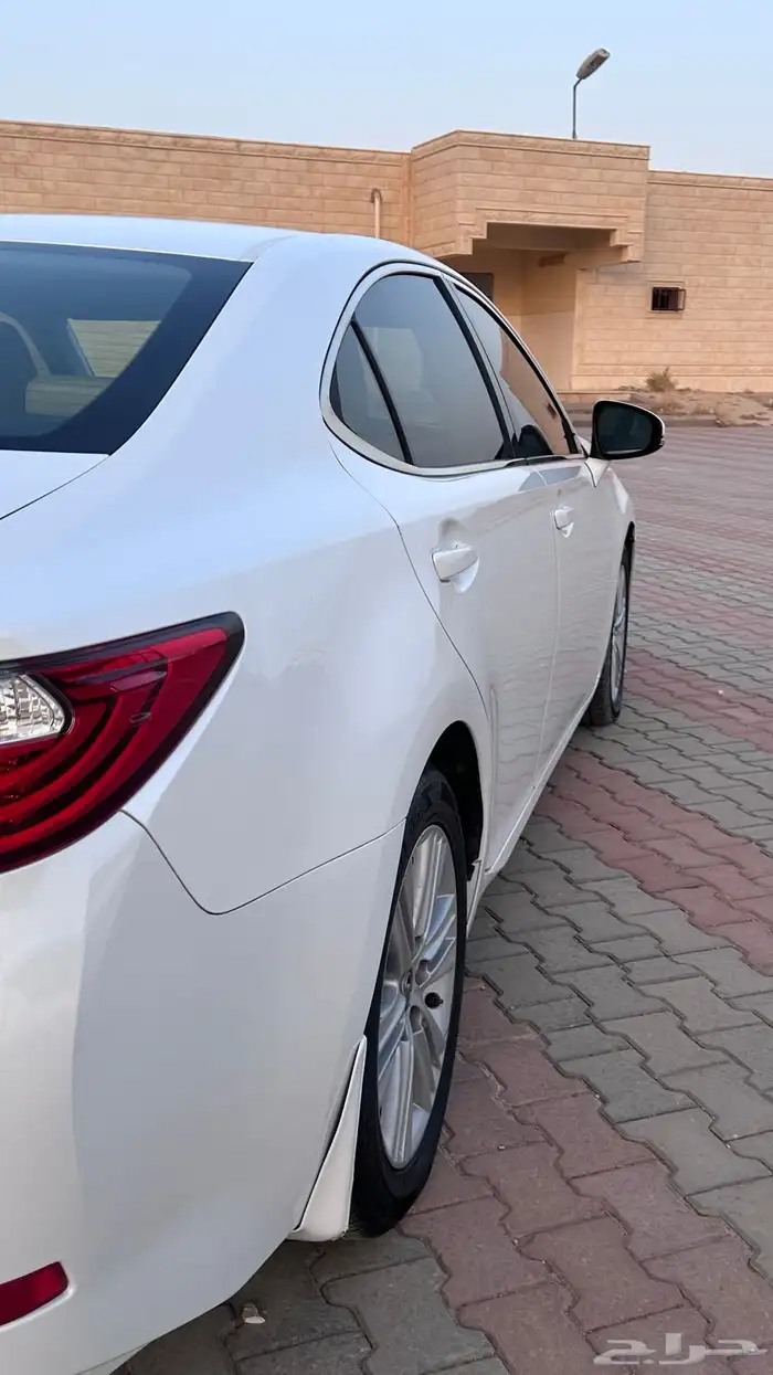 لكزس ES350 مديل 2013 5