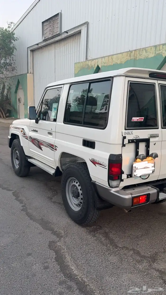 ربع تايوتا 2022 S-DLX فل كامل 2