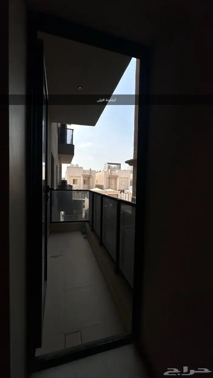 شقة راقية في الخبر للايجار السنوي في برج ( بلكونتين ) 10