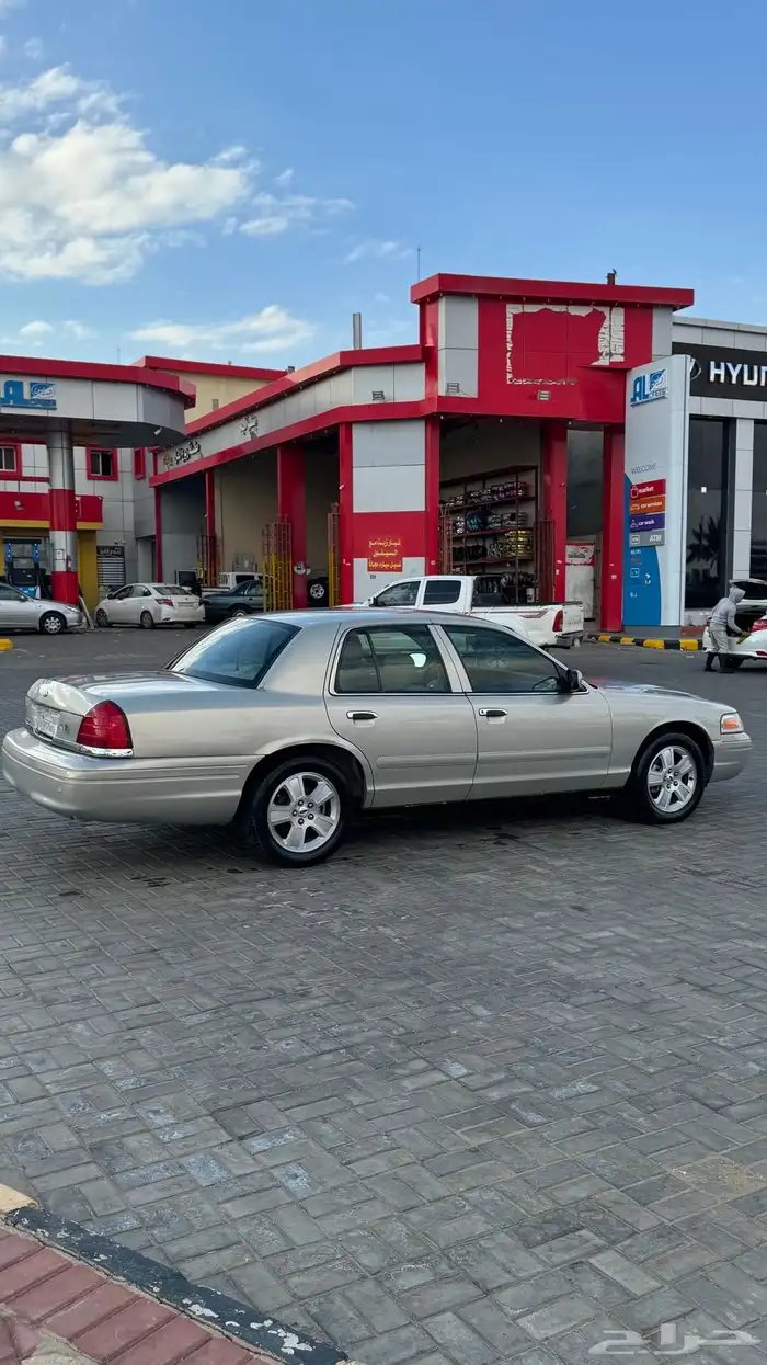 فورد فكتوريا 2006 مطور شخصي اللون سمني بدي بلد مجدد ومفحوص 4