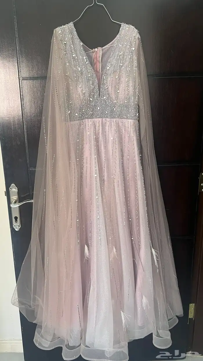 فستان أم او اخت العروس  ه فخم جدا  لونه وردي فاتح أنيق جديد 1