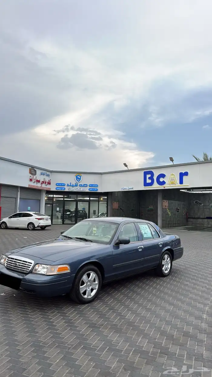 فورد فكتوريا 2011 2