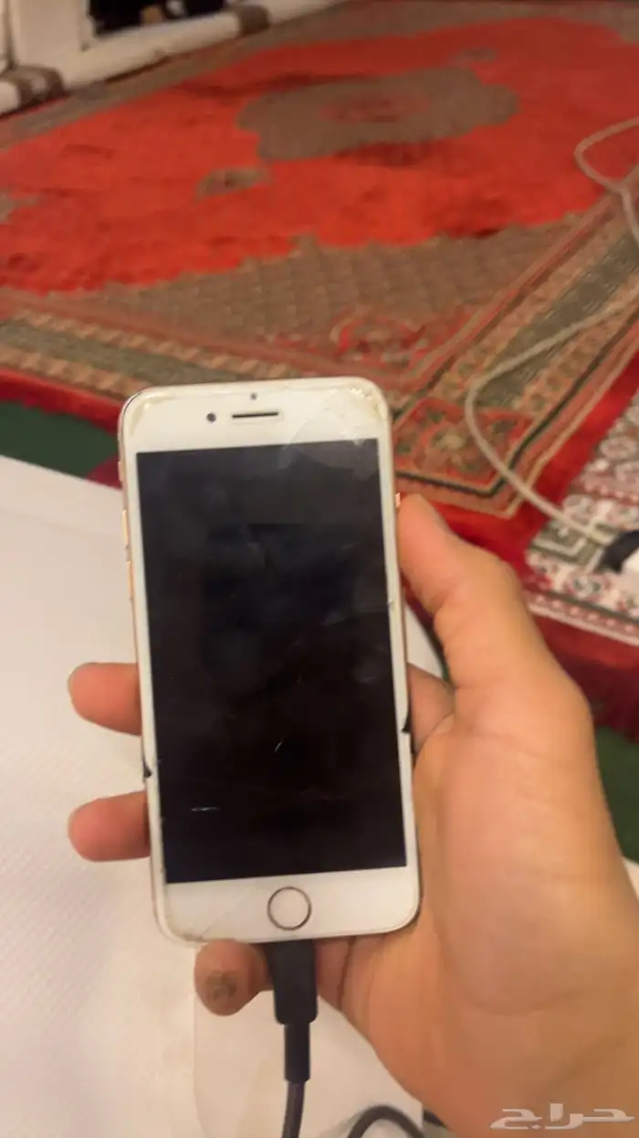 جوال ايفون 8 عادي 1